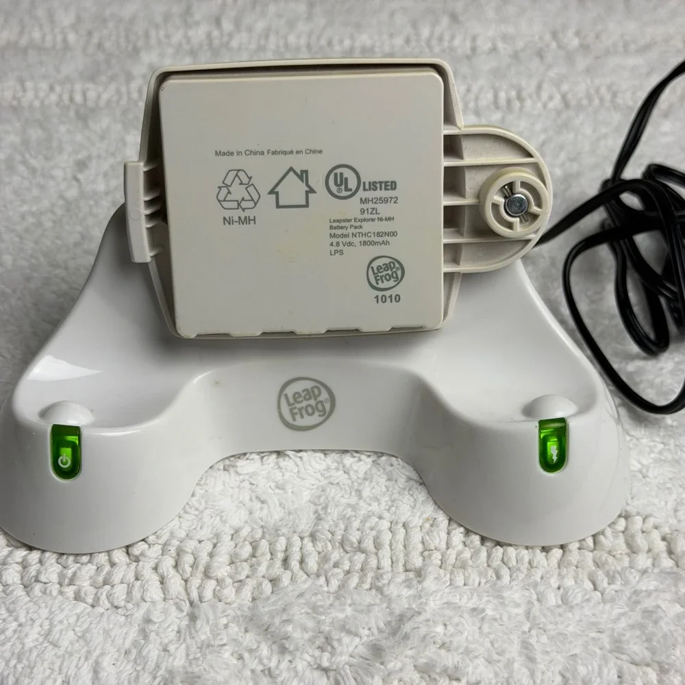 LeapFrog Leapster Explorer Handheld Gaming System White Green with Charging Dock